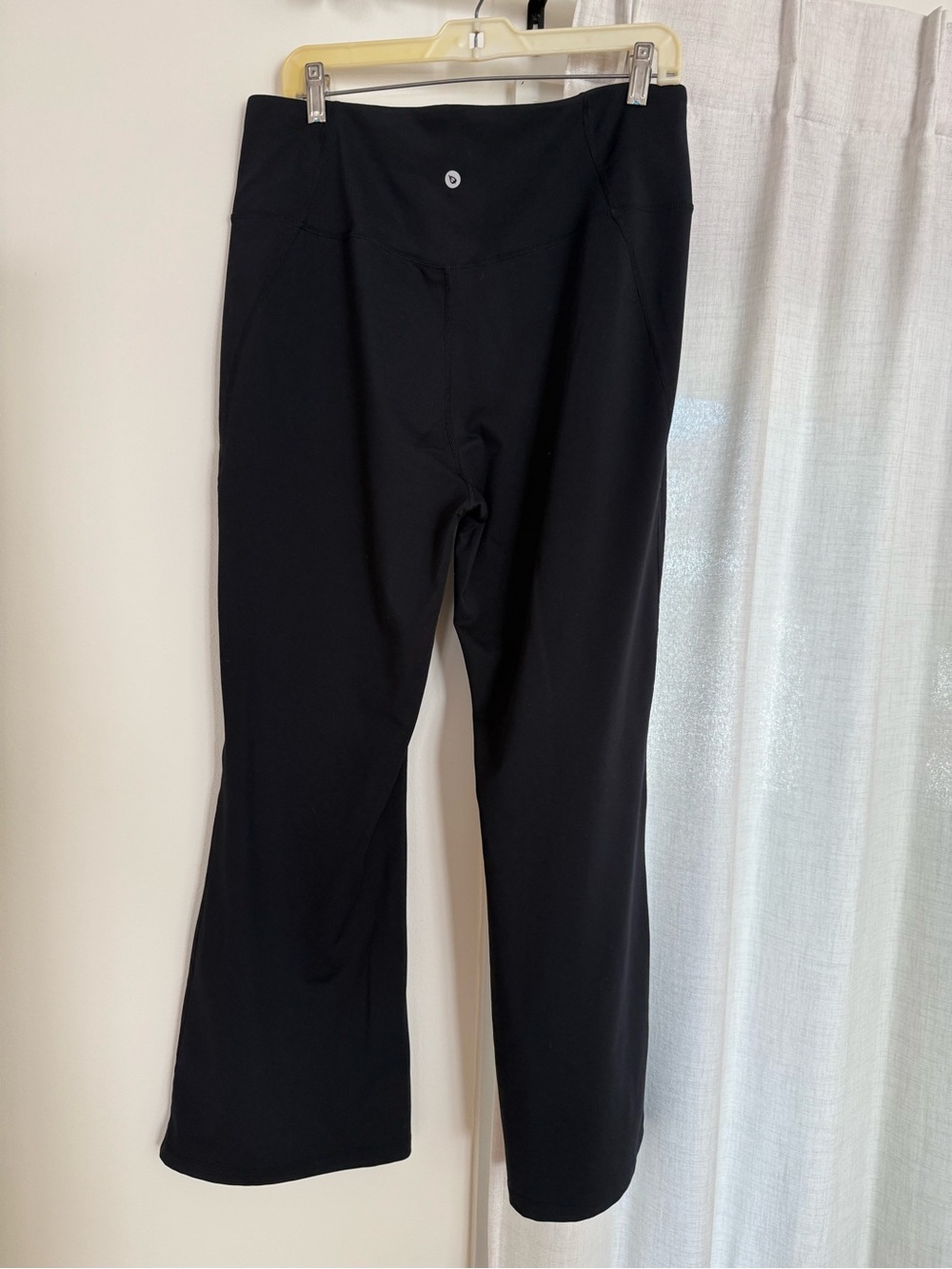 Baleaf Women's Yoga Pants with Flared Leg - Picture 2 of 3